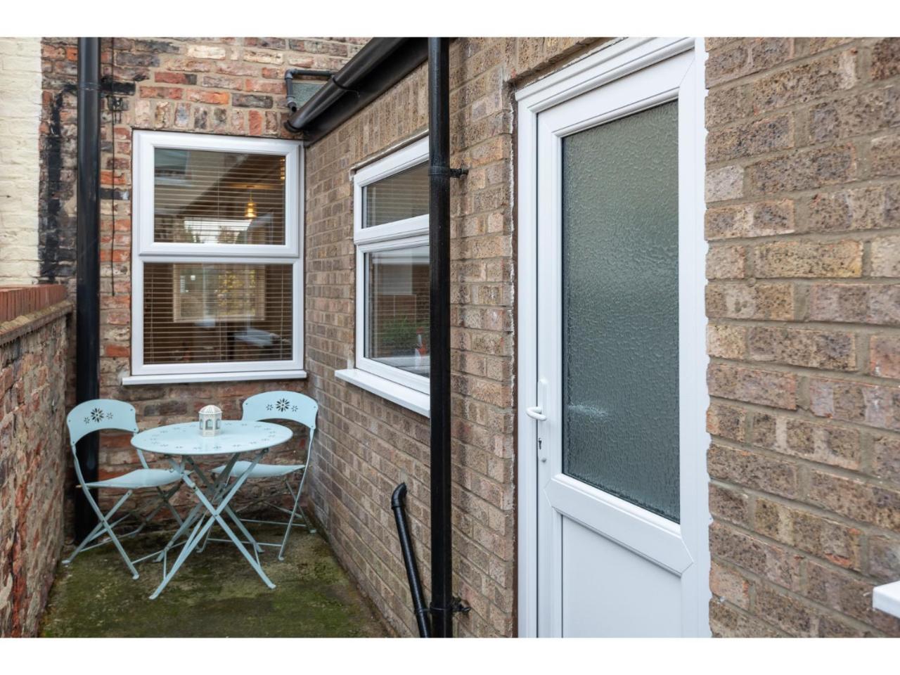 Beautiful 2 Bed With Free Parking - Pass The Keys Leilighet York Eksteriør bilde